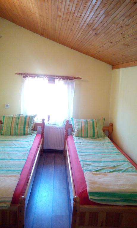 Guest House Lorian Madzhare Exterior foto